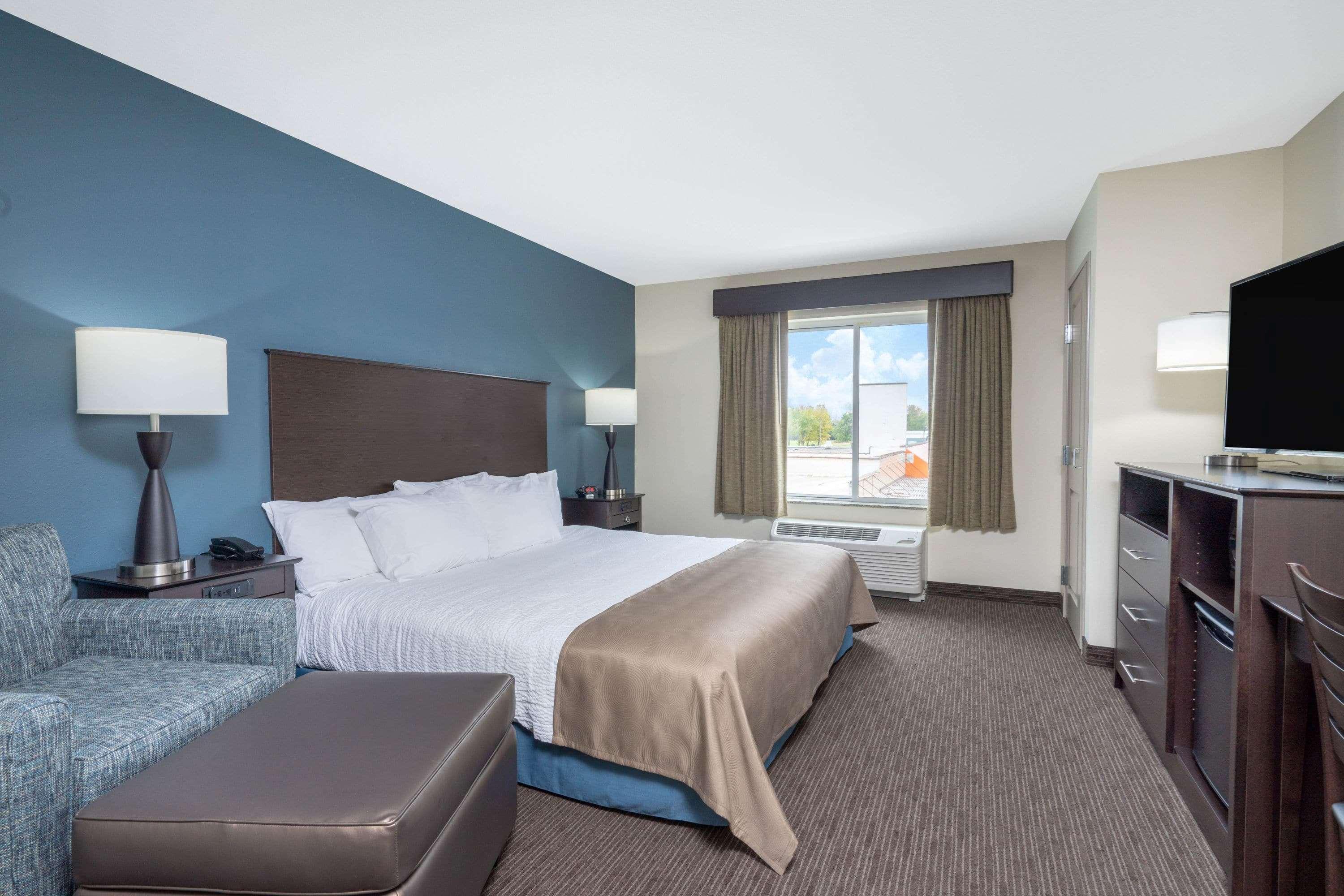 Americinn By Wyndham Windom Extérieur photo